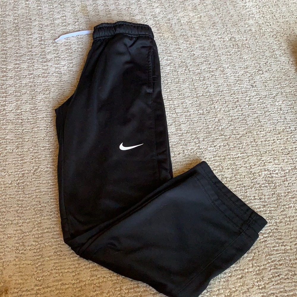 2 pairs Nike Sweatpants